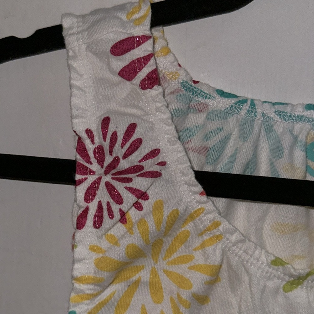 Girls Color Bursts Patterned Tank - Picture 5 of 5
